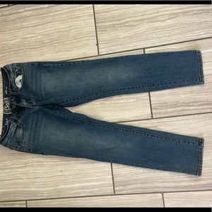 Size 7 Short Skinny Jeans